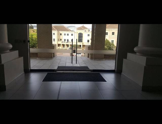 1,130M² OFFICE TO LET IN TYGER VALLEY